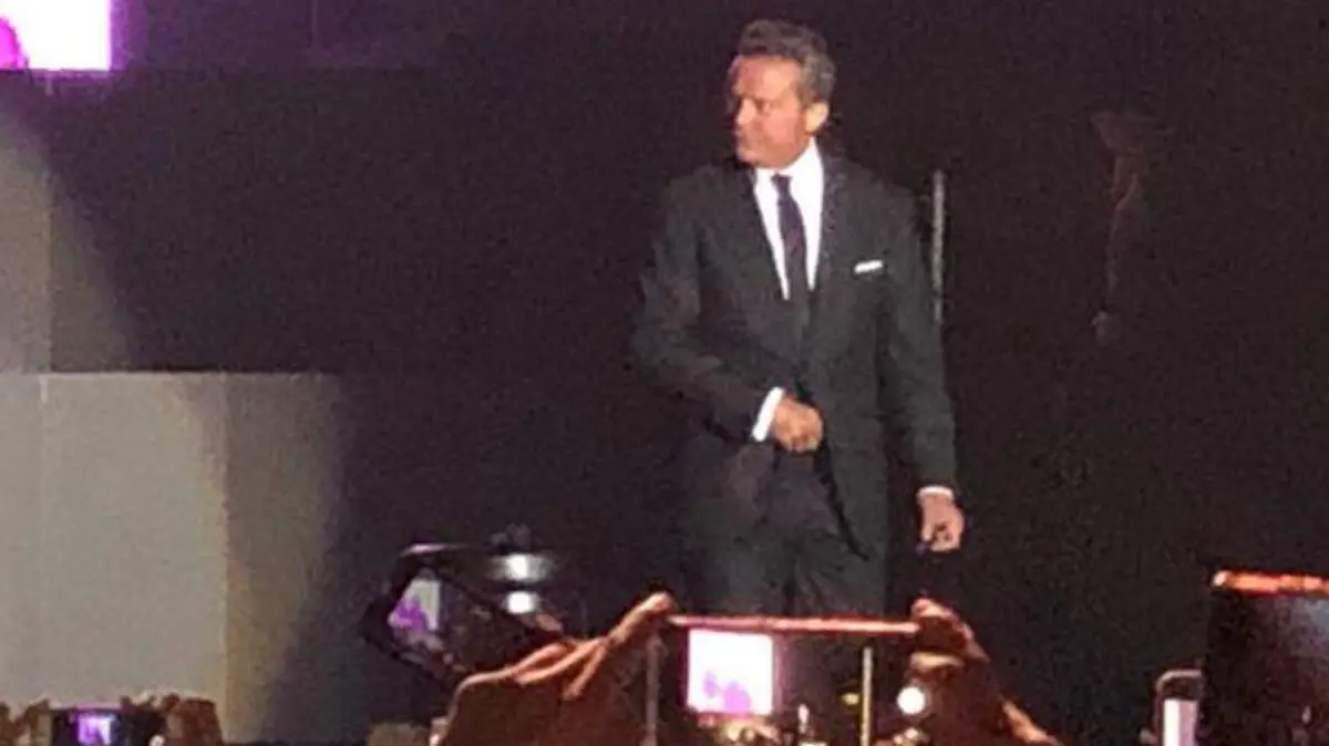 luis miguel cancela concierto en Acapulco